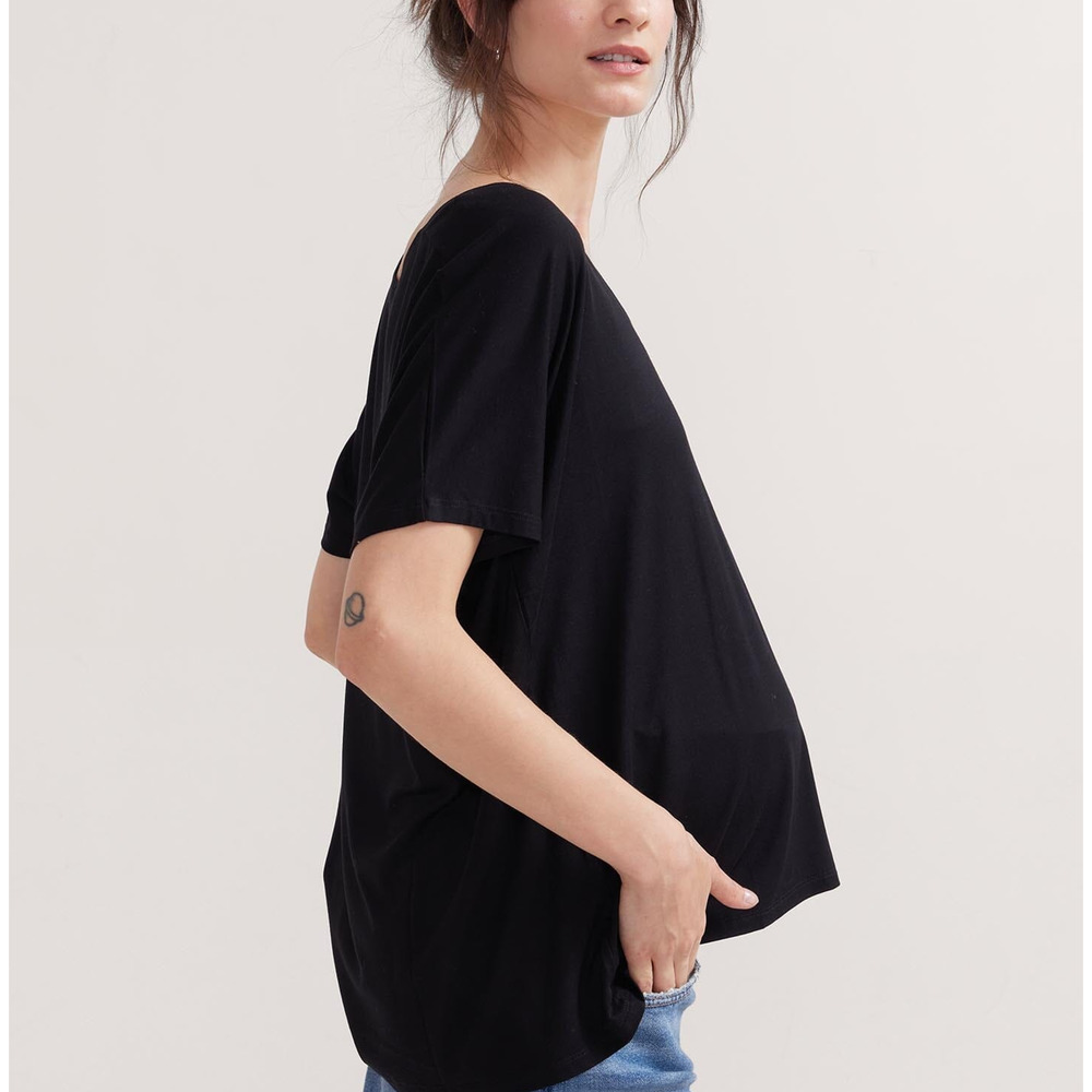 Hatch Black Scoop-Neck Maternity Tee
